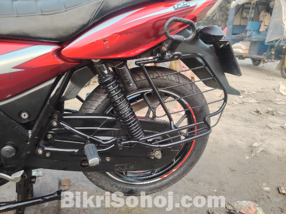 ডিসকাভার ১২৫ সিসি